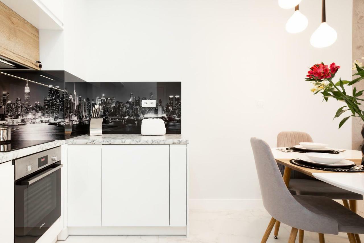 Apartments Warsaw Dzielna By Noclegi Renters المظهر الخارجي الصورة