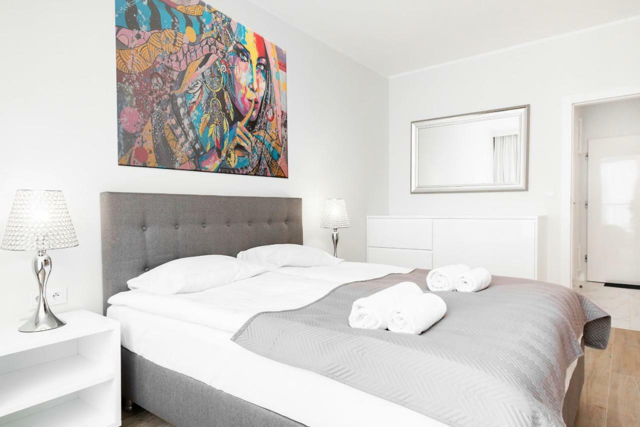 Apartments Warsaw Dzielna By Noclegi Renters المظهر الخارجي الصورة