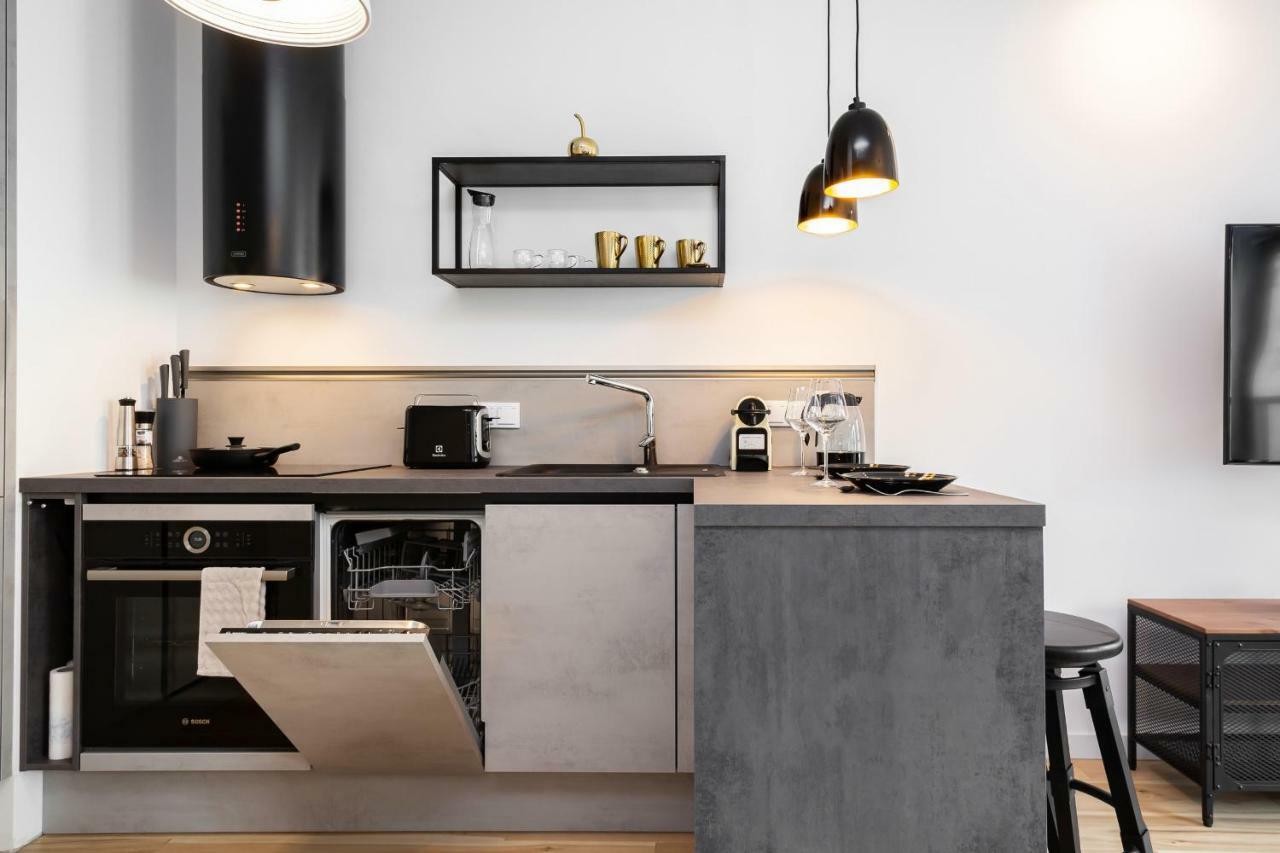 Apartments Warsaw Dzielna By Noclegi Renters المظهر الخارجي الصورة